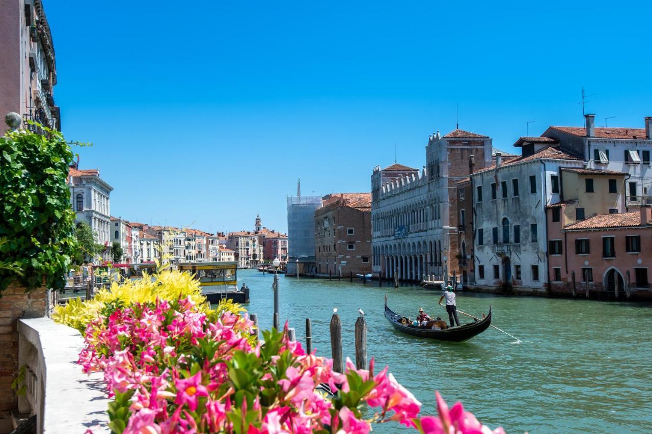 Ca' Dei Cuori On The Grand Canal Venedig Eksteriør billede